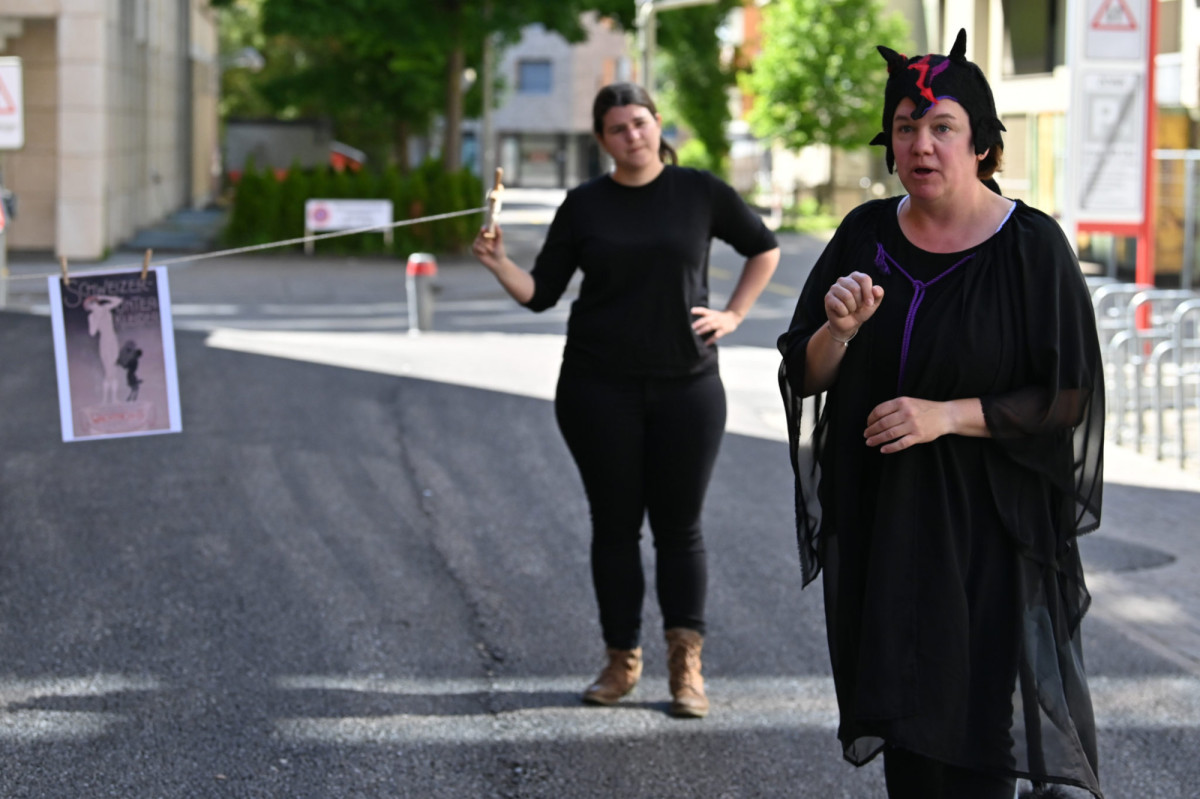 Frauenstadtrundgang: Backstage Neuwiesen